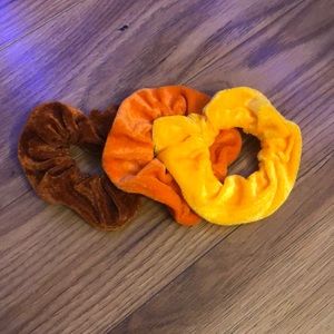 orange scrunchie set